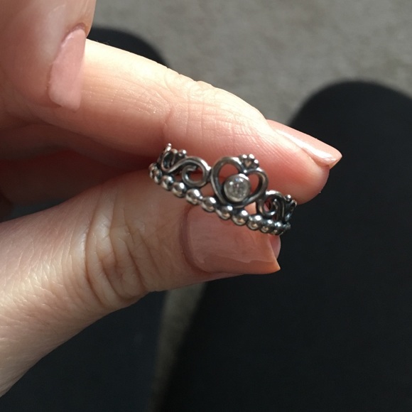 Princess Pandora Ring size 7 - Picture 2 of 2